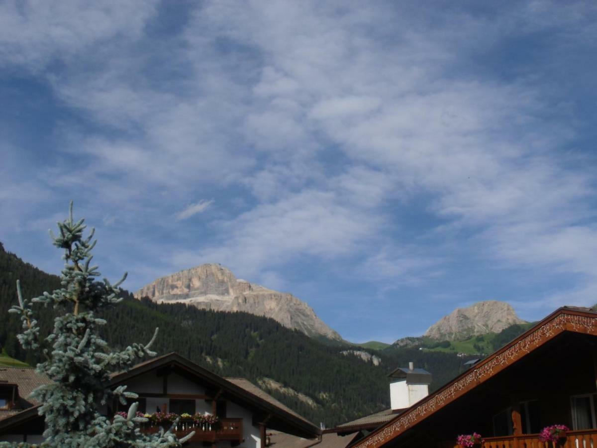 Garni Festil Campitello di Fassa Exterior foto