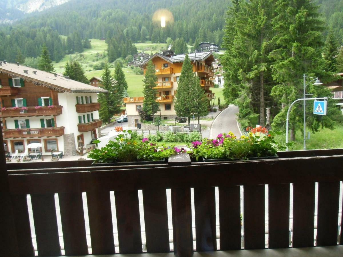 Garni Festil Campitello di Fassa Exterior foto